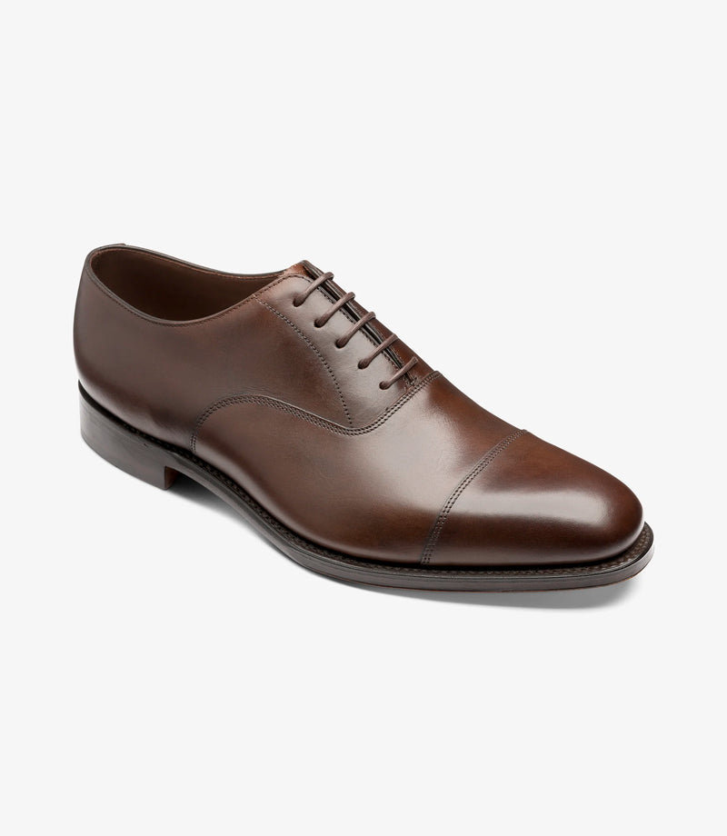 Aldwych<br> Dark brown<br> Ancho: F  / Suela